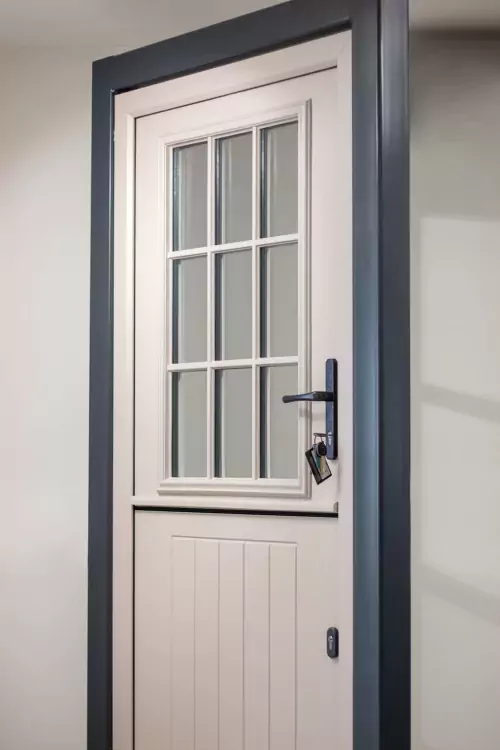 Claystone Connects With Current Colour Trend