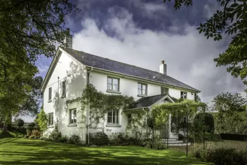 Colour An Issue In Town Near Abbott