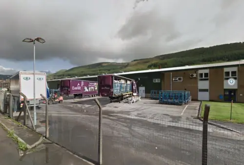  Everest Plummets From Summit - Again