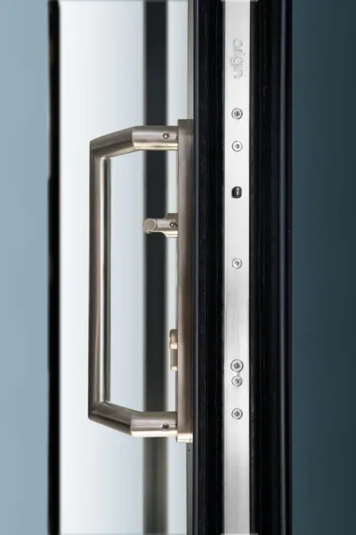 New Sliding Hands Out A Good Hiding